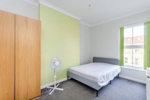 undefined, Salusbury Road, Queen's Park, London, NW6