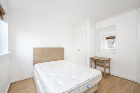 2 bedroom apartment to rent, Parkgate Road, Battersea SW11