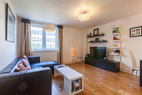 undefined, Commercial Road, Aldgate, London, E1