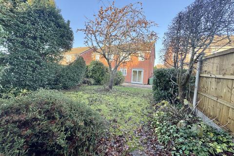 3 bedroom semi-detached house for sale, Higham Way, Garforth, Leeds, LS25