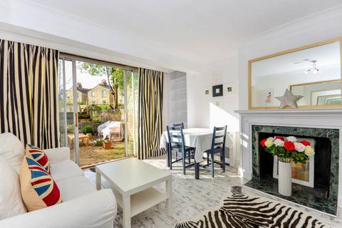 undefined, Wandsworth Bridge Road, Sands End, London, SW6