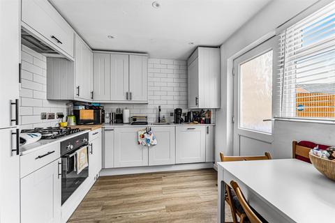 undefined, Vanbrugh Drive, Houghton Regis, Dunstable