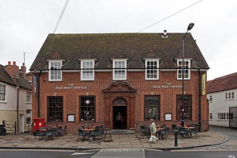 Restaurant for sale, 10-11 St Martin's St Wallingford OX10 0AD
