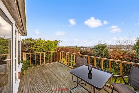 undefined, Fernwood Rise, Brighton