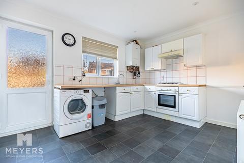 2 bedroom terraced house to rent, Tytherley Green, Bournemouth, BH8 0