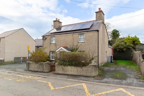 undefined, Gwalchmai, Isle of Anglesey, LL65
