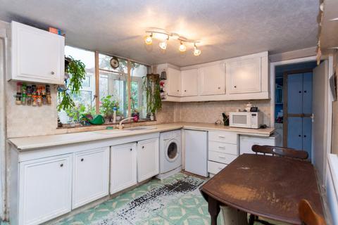 undefined, Gwalchmai, Isle of Anglesey, LL65