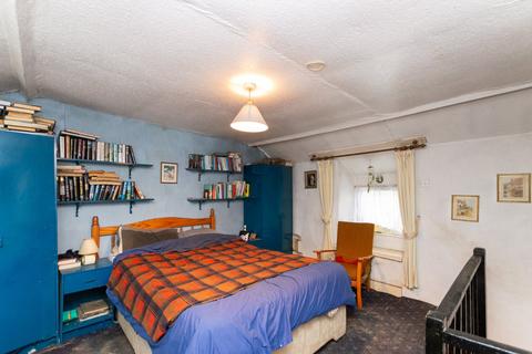 undefined, Gwalchmai, Isle of Anglesey, LL65