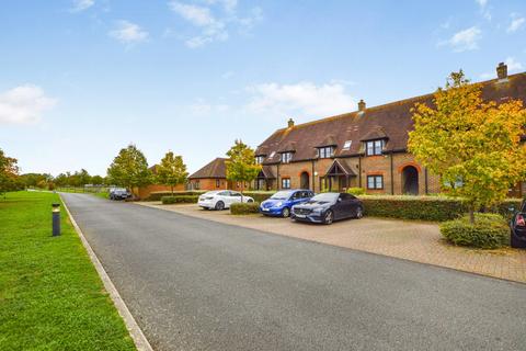 undefined, Summer Close, Byfleet, West Byfleet, Surrey, KT14