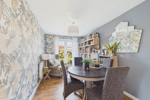 undefined, Gotsfield Close, Acton CO10