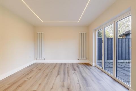 3 bedroom detached house for sale, Coningsby Road, Woodthorpe NG5