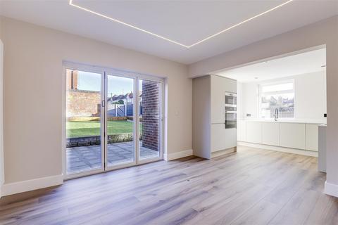 3 bedroom detached house for sale, Coningsby Road, Woodthorpe NG5
