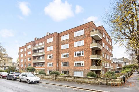 undefined, Eaton Gardens, Hove BN3