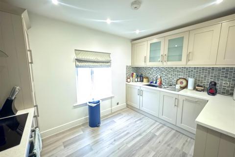 2 bedroom house to rent, St Peter - REN082