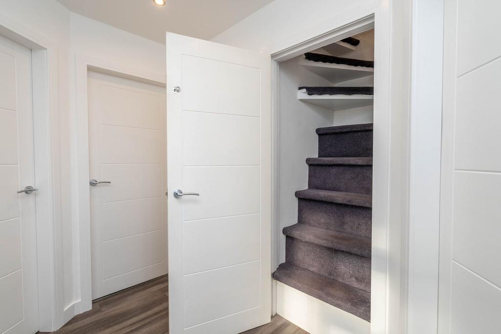Access to loft area