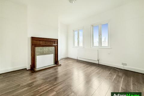 undefined, Sussex Ring, London N12