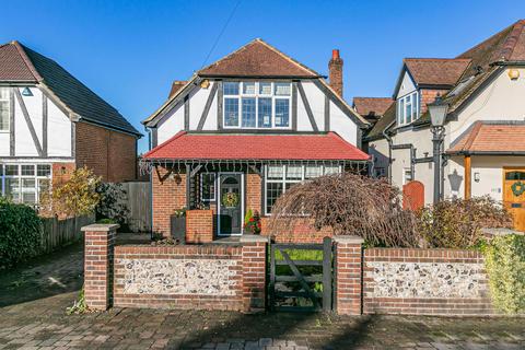 Lower Road Bookham