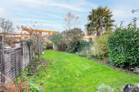 3 bedroom semi-detached house for sale, Chelsea Green, Leighton Buzzard