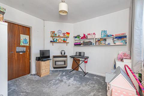 3 bedroom semi-detached house for sale, Chelsea Green, Leighton Buzzard