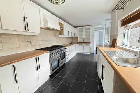 undefined, Crown Street, Crumlin NP11
