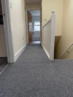 2 bedroom flat for sale, Stratford Road, Shirley, Solihull