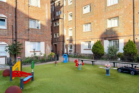 Avondale House, Avondale Square, London, SE1