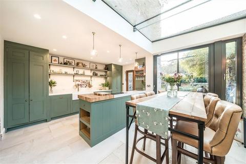 undefined, Stockwell Park Crescent, London SW9
