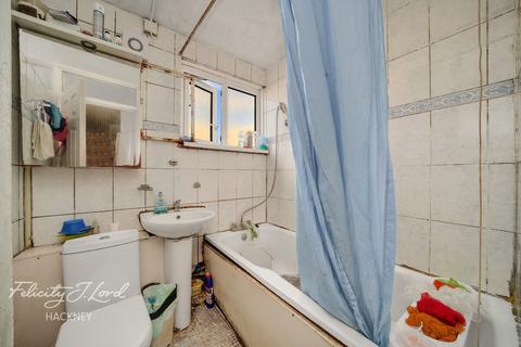 undefined, Gilpin Road, London E5