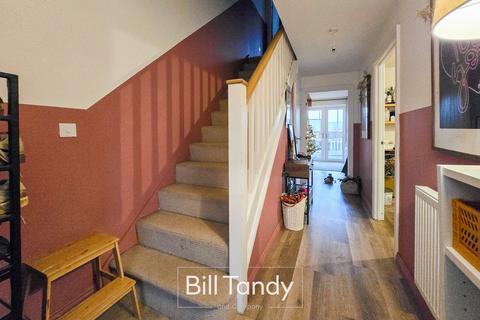 3 bedroom semi-detached house for sale, Enots Close, Lichfield, WS13