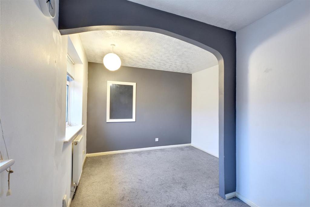 Bedroom 2 2.jpeg