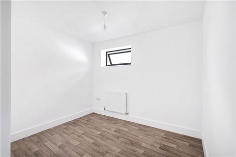 1 bedroom apartment to rent, London Road, Thornton Heath, CR7