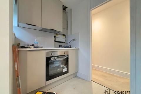 2 bedroom apartment to rent, Malden Court, West Barnes Lane, New Malden, Surrey, KT3