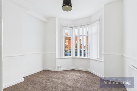 2 bedroom flat for sale, Ashley Road, South Shields
