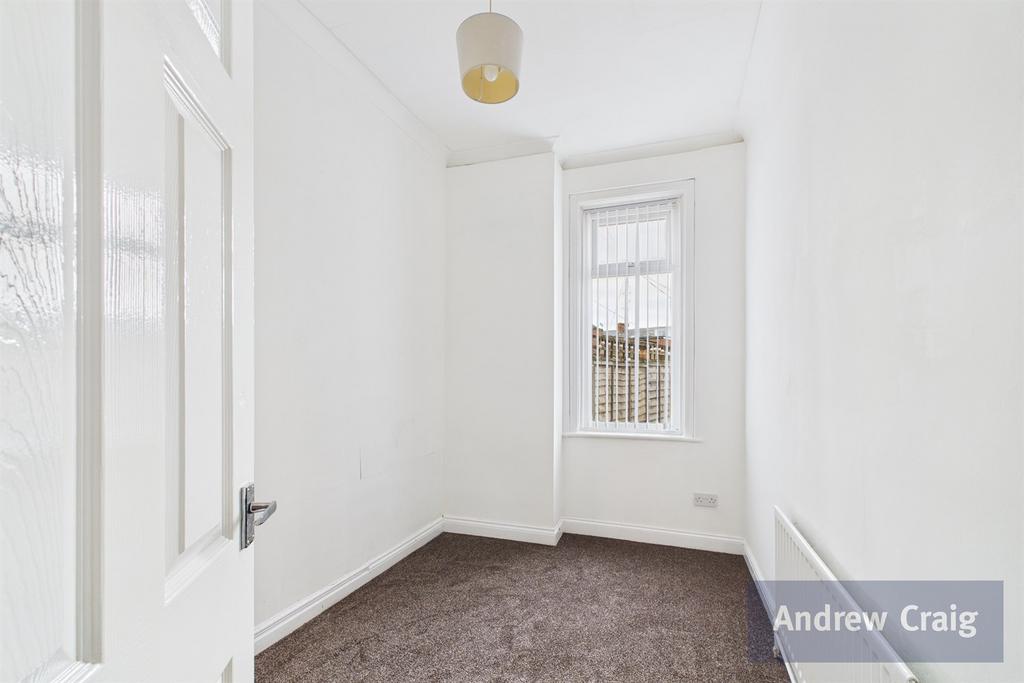 Rear Bedroom