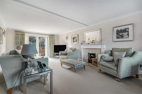 5 bedroom detached house for sale, Tenterfields, Newport CB11