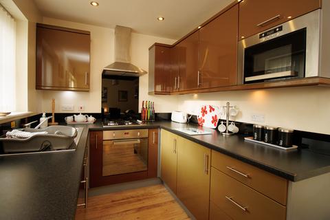 2 bedroom end of terrace house for sale, Seaford Avenue, The Bay, Filey YO14