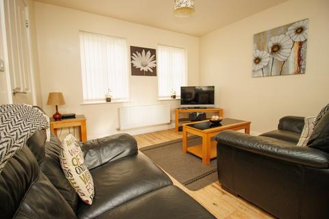 2 bedroom end of terrace house for sale, Seaford Avenue, The Bay, Filey YO14