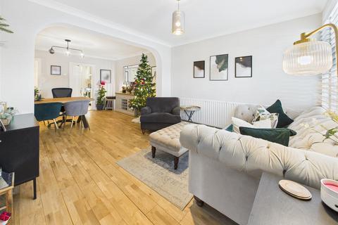 undefined, Burwood Close, Hersham, Walton-On-Thames