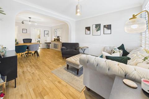 3 bedroom semi-detached house for sale, Burwood Close, Hersham, Walton-On-Thames