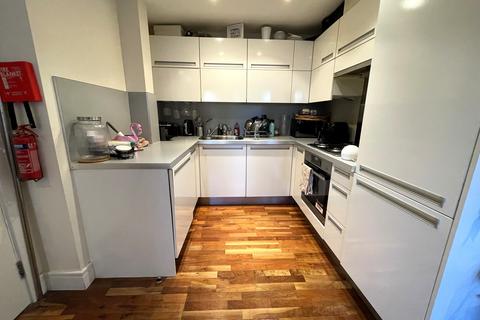 1 bedroom flat to rent, Kay Street, London E2