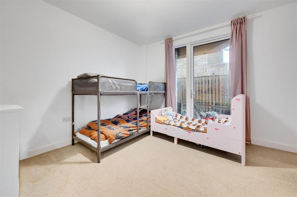 Daniels Lucerne Apartments, 91 Hilltop Ave 003.jpg