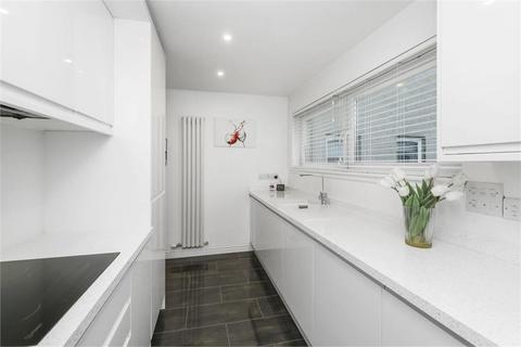 undefined, 3, Kingsknowe Court, Edinburgh, EH14 2JT