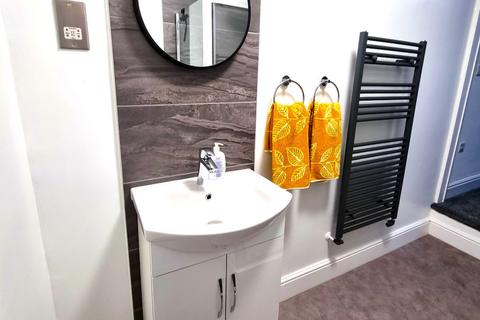 2 bedroom terraced house to rent, Brighton Road, Derby, DE24