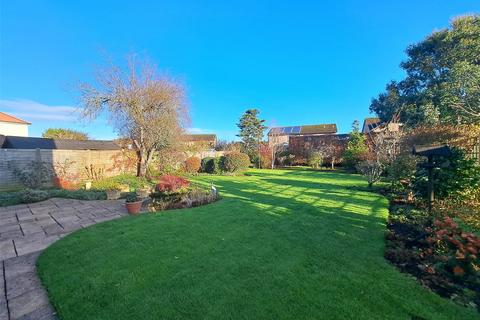4 bedroom detached house for sale, Stoddens Road, Burnham-on-Sea, Somerset, TA8