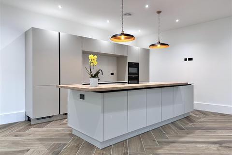 undefined, Bespoke New Home, High Street, Swinderby, Lincoln