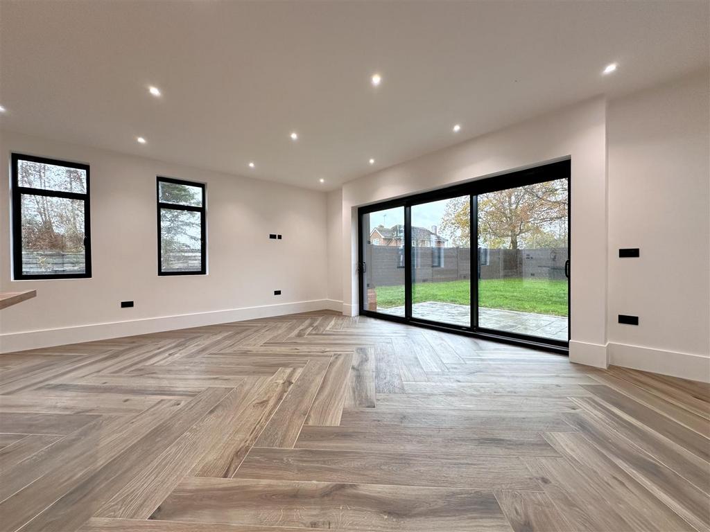 Living Space 602