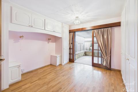 undefined, Springfields, Padbury, Buckingham, MK18 2AS