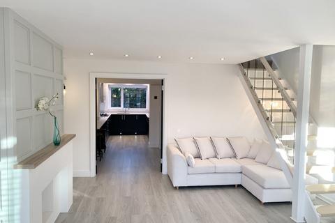 3 bedroom detached house for sale, Dunster Drive, Manchester, M41