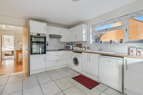 3 bedroom detached bungalow for sale, Taylors Court, Maidenhead