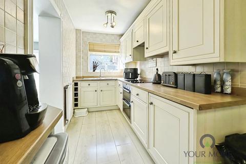 3 bedroom semi-detached house for sale, The Broadway, West Midlands DY1